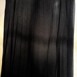 Preview Collection Black Pleated Maxi Skirt